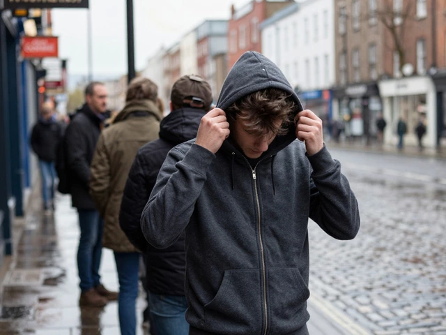 Zip Hoodie vs Pullover: The Definitive Irish Guide to Hoodie Terminology